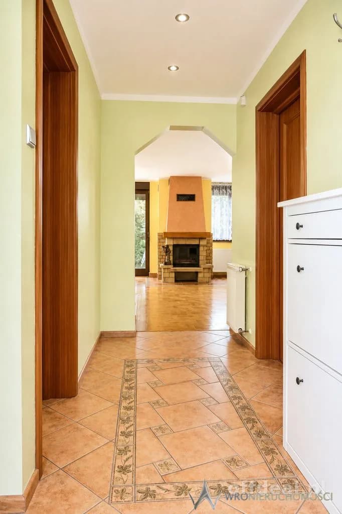 5-Zimmer Haus zur Miete in Bielany Wrocławskie | 180 m²