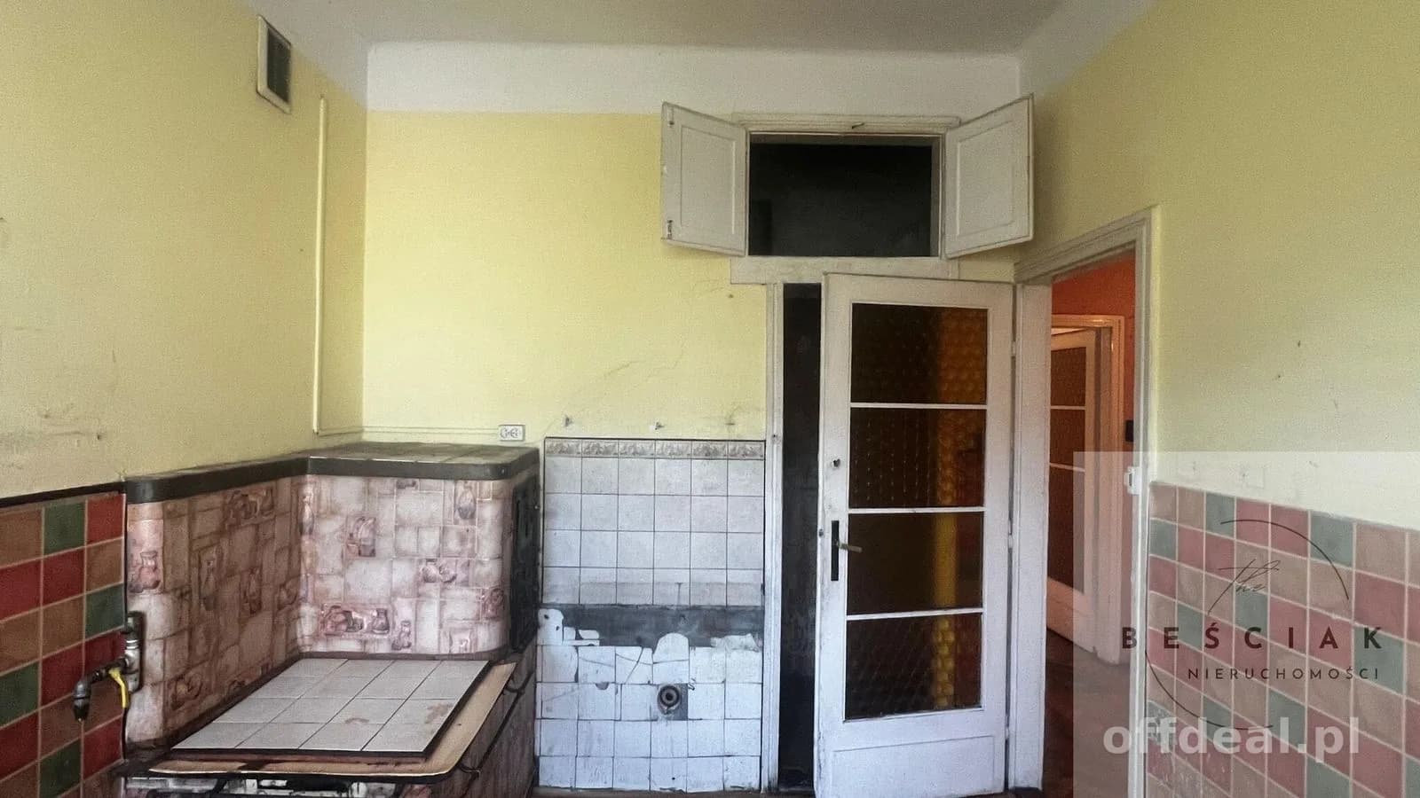 Na sprzedaż mieszkanie 98 m² – ul. Sowińskiego, Tarnów | 3 pokoje + kuchnia + służbówka