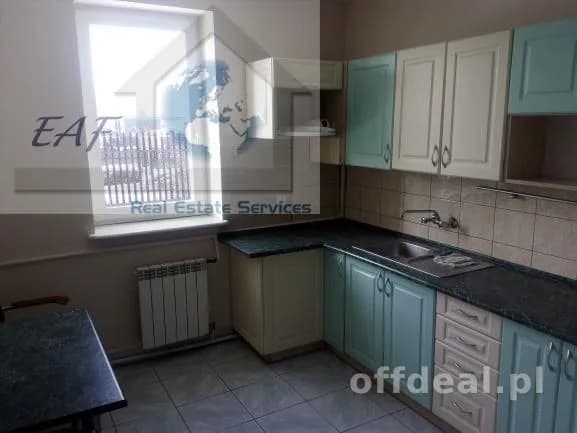 bien commercial à louer à Kobyłka | 145,88 m²