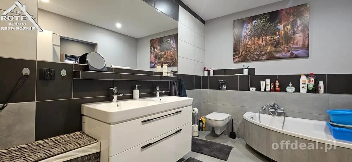bien commercial à vendre à Dębica | 380 m²