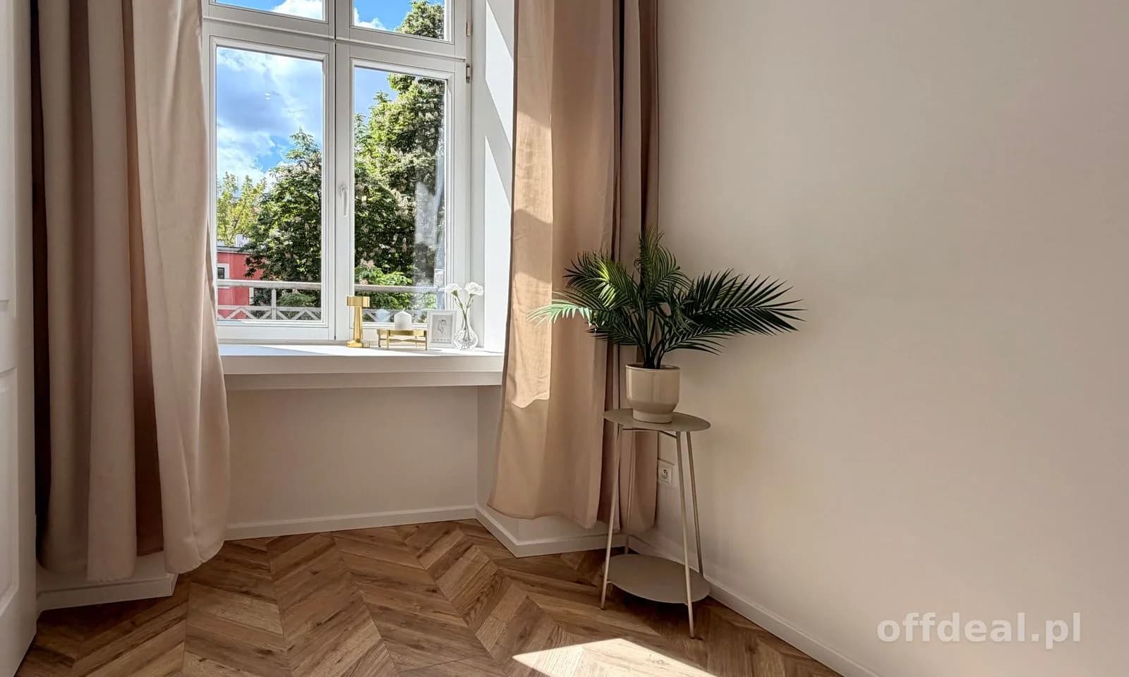 Stylowe mieszkanie w kamienicy z balkonem_2_pokoje