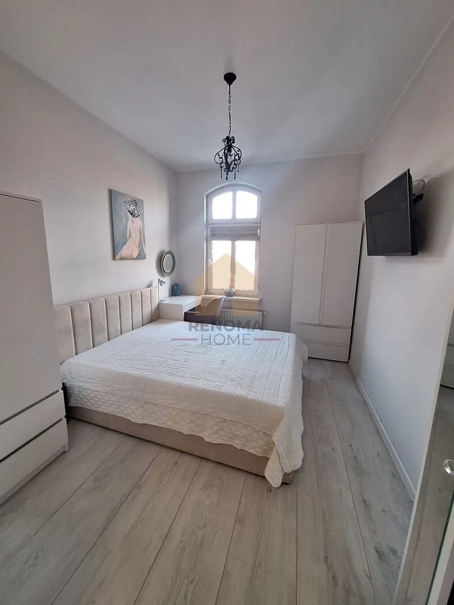 Apartament dwupoziomowy/miejsce postojowe