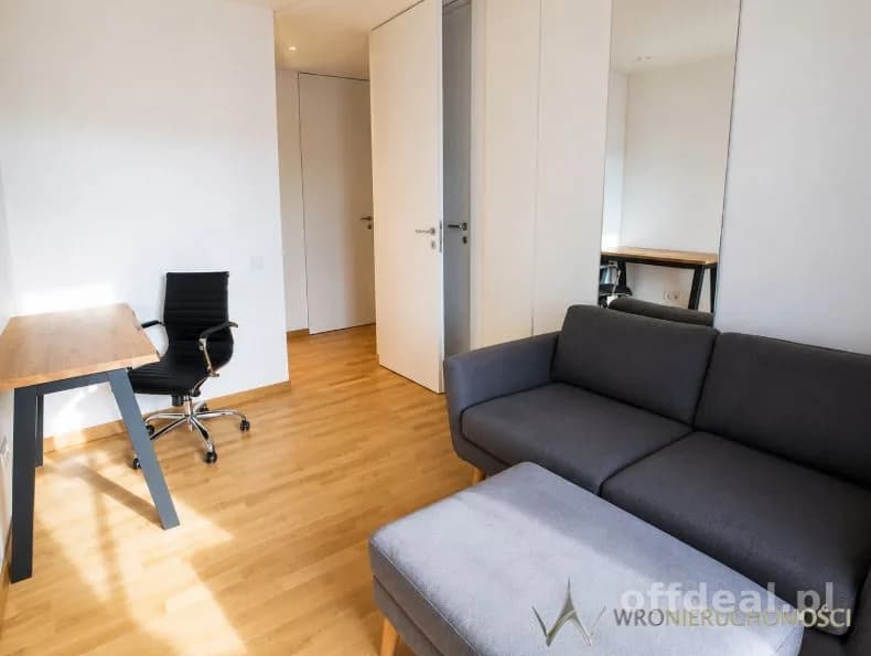 appartement à louer à Wrocław, Śródmieście, Nadodrze | 4 pièces | 85 m²