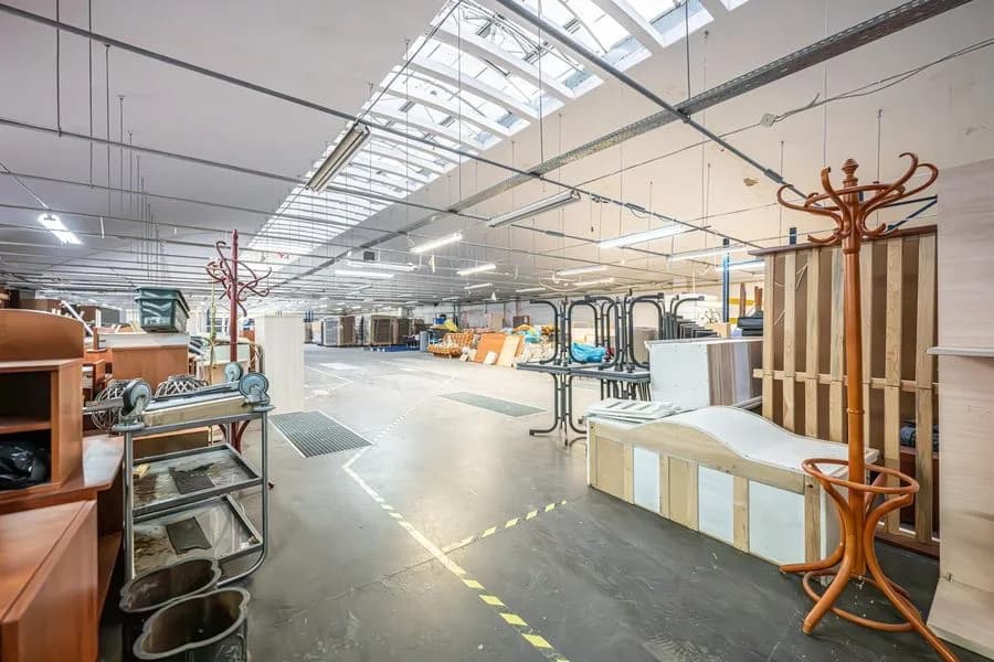 Ogrzewany magazyn 900m2 | Stara Garbarnia|Parking|