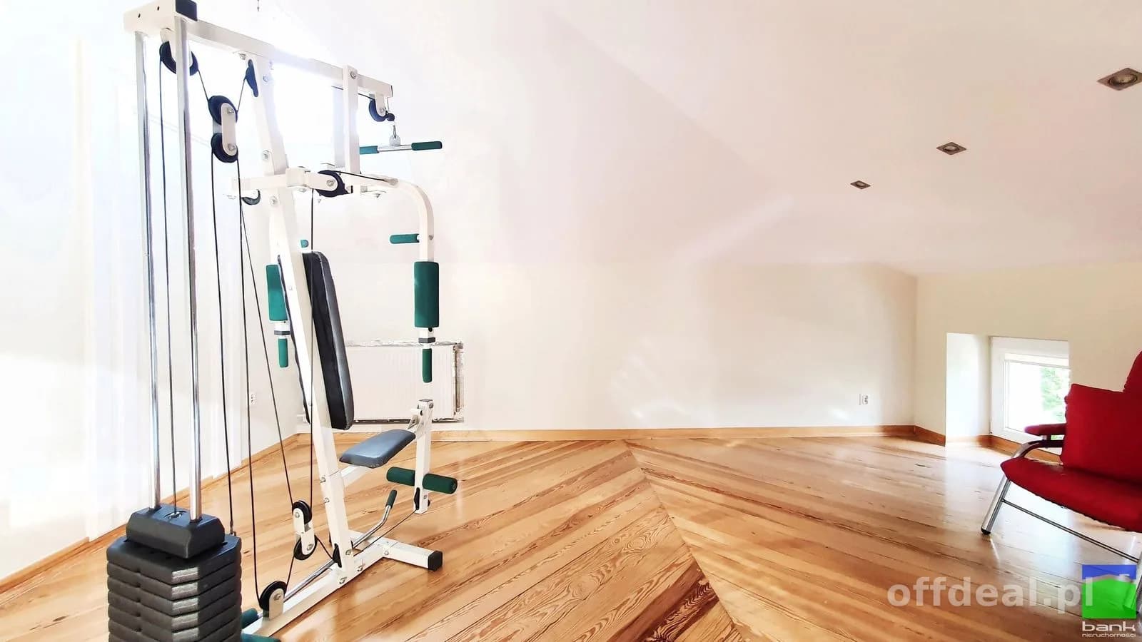 Julianów - do wynajęcia dom 300 m2 dwa garaże