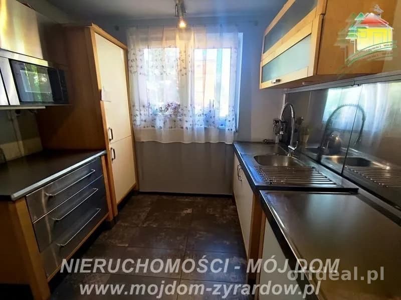 6-Zimmer Haus zum Verkauf in Żyrardów | 200 m²