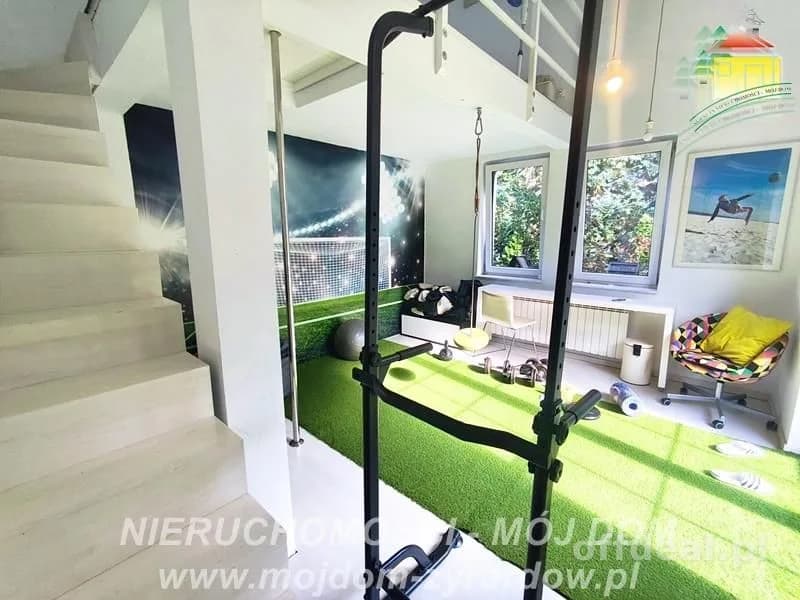 6-Zimmer Haus zum Verkauf in Żyrardów | 200 m²