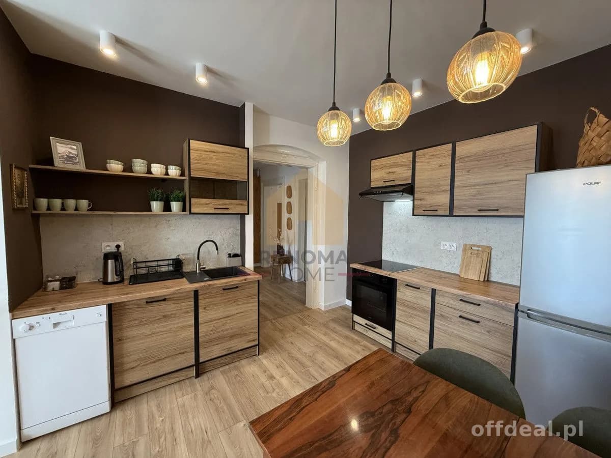 appartement à vendre à Wałbrzych, Śródmieście | 4 pièces | 78 m²