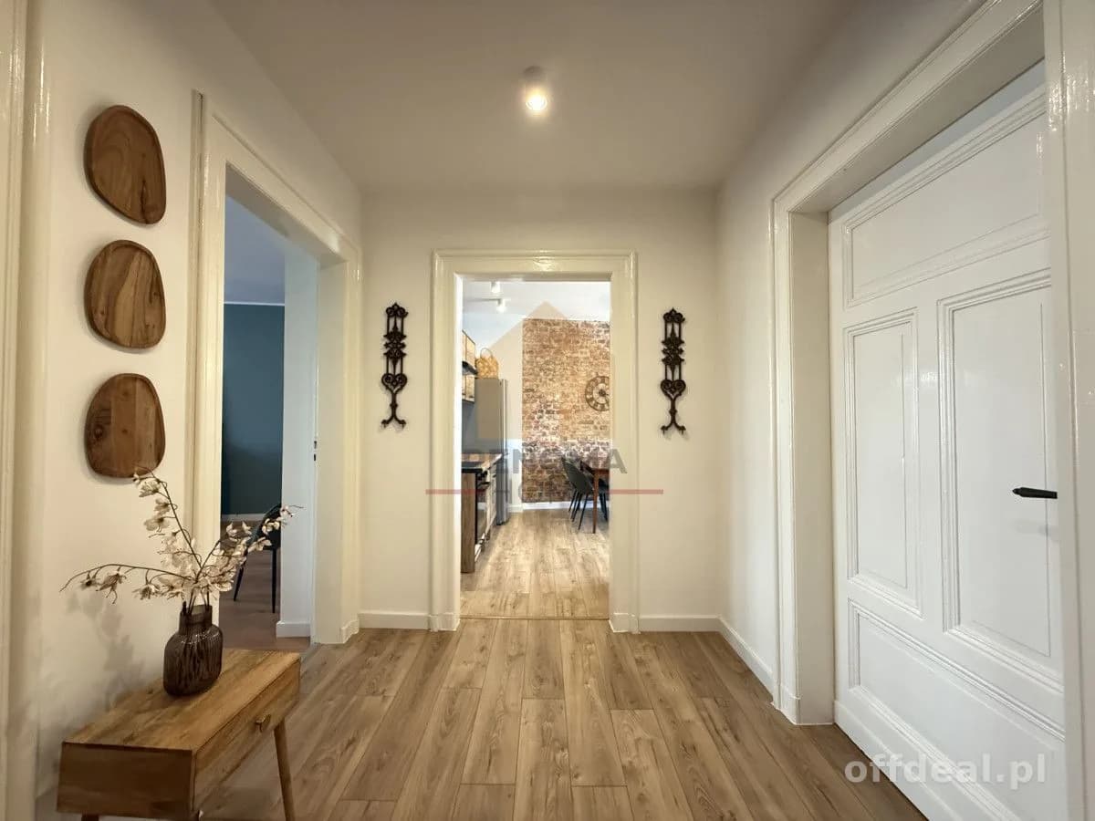 appartement à vendre à Wałbrzych, Śródmieście | 4 pièces | 78 m²