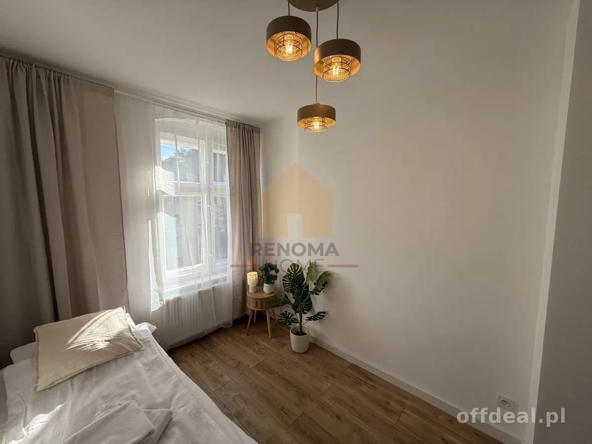 appartement à vendre à Wałbrzych, Śródmieście | 4 pièces | 78 m²