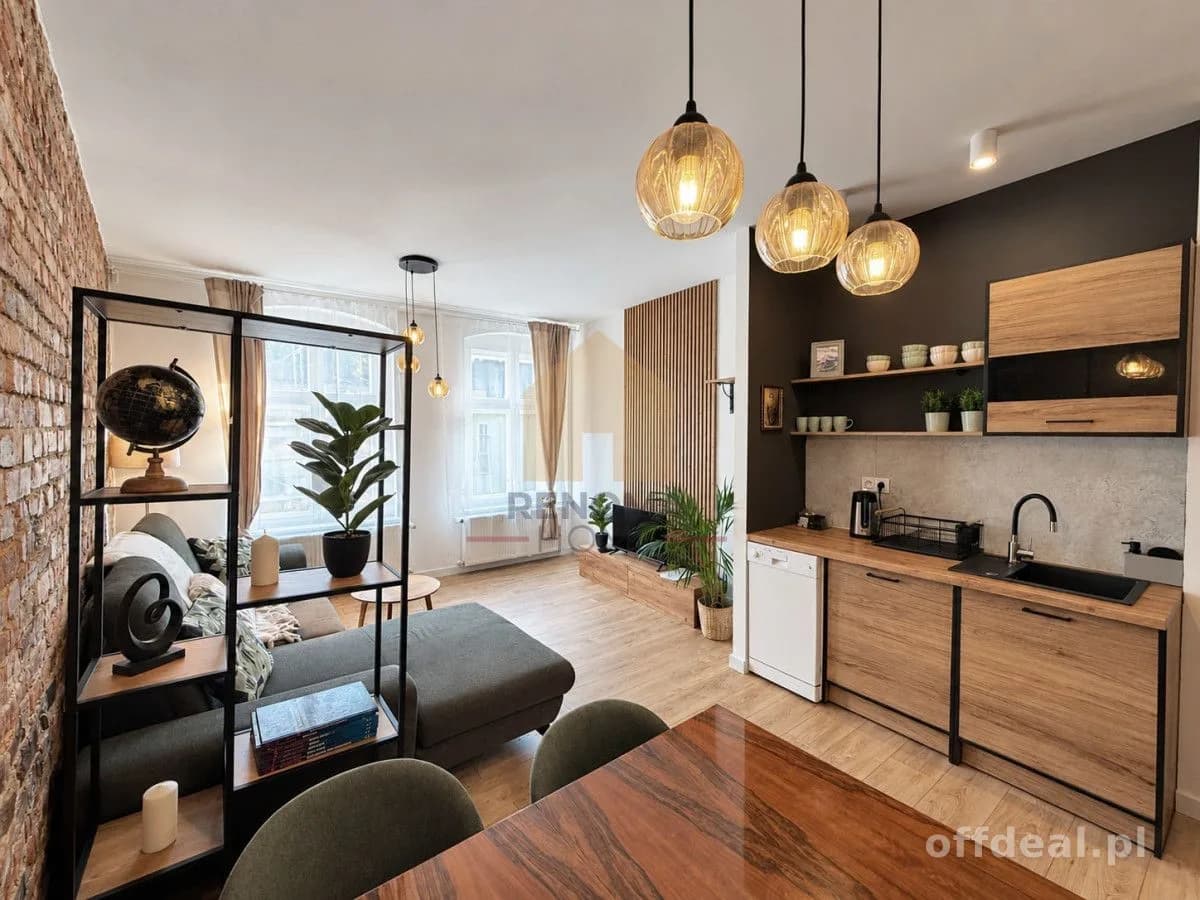 appartement à vendre à Wałbrzych, Śródmieście | 4 pièces | 78 m²