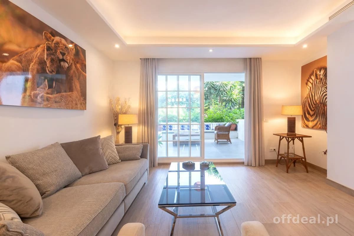 Zdjęcie 9: Mieszkanie, 2 pokoje, 150 m², Marbella
