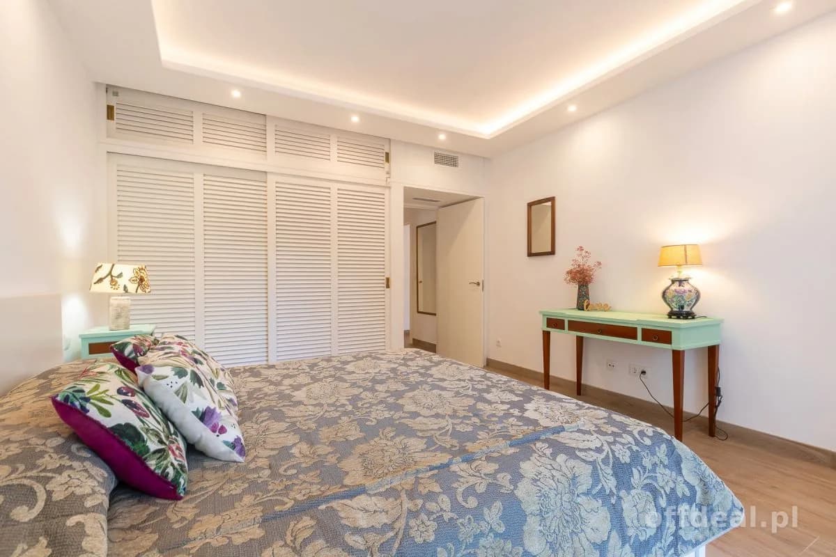 Zdjęcie 17: Mieszkanie, 2 pokoje, 150 m², Marbella
