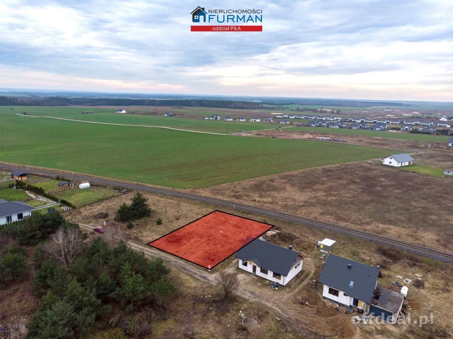 plot for sale in Szydłowo | 831 m²