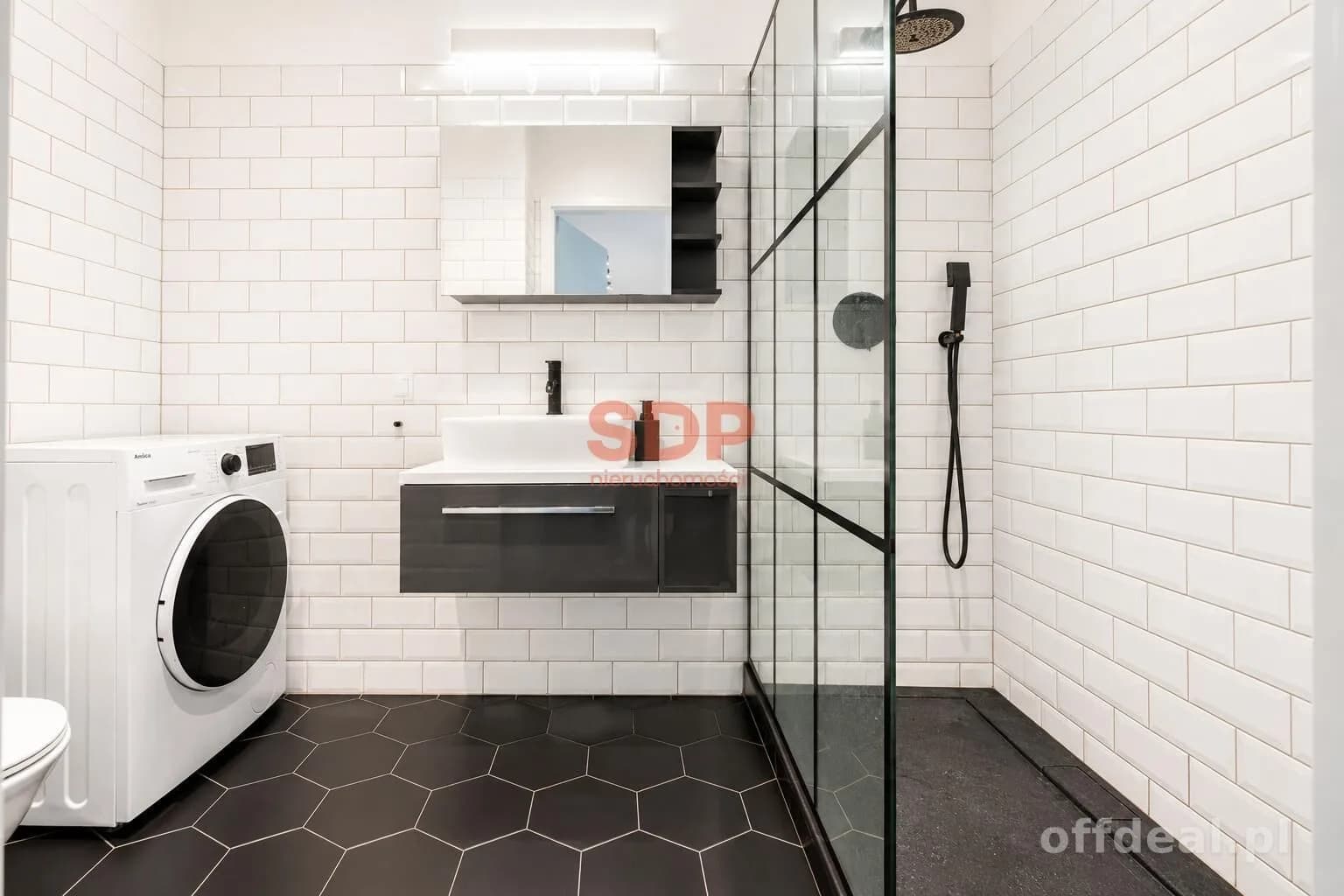 2 pokoje | balkon 9,4 m² | 6. piętro z windą | 2018 r. | Szczepin