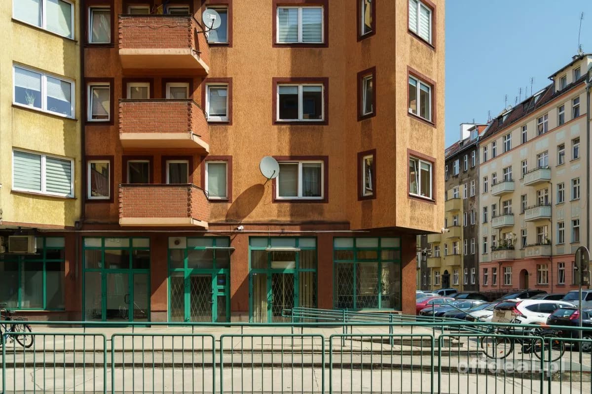 Foto 14: Gewerbeobjekt, 9 rooms, 100 m², Wrocław