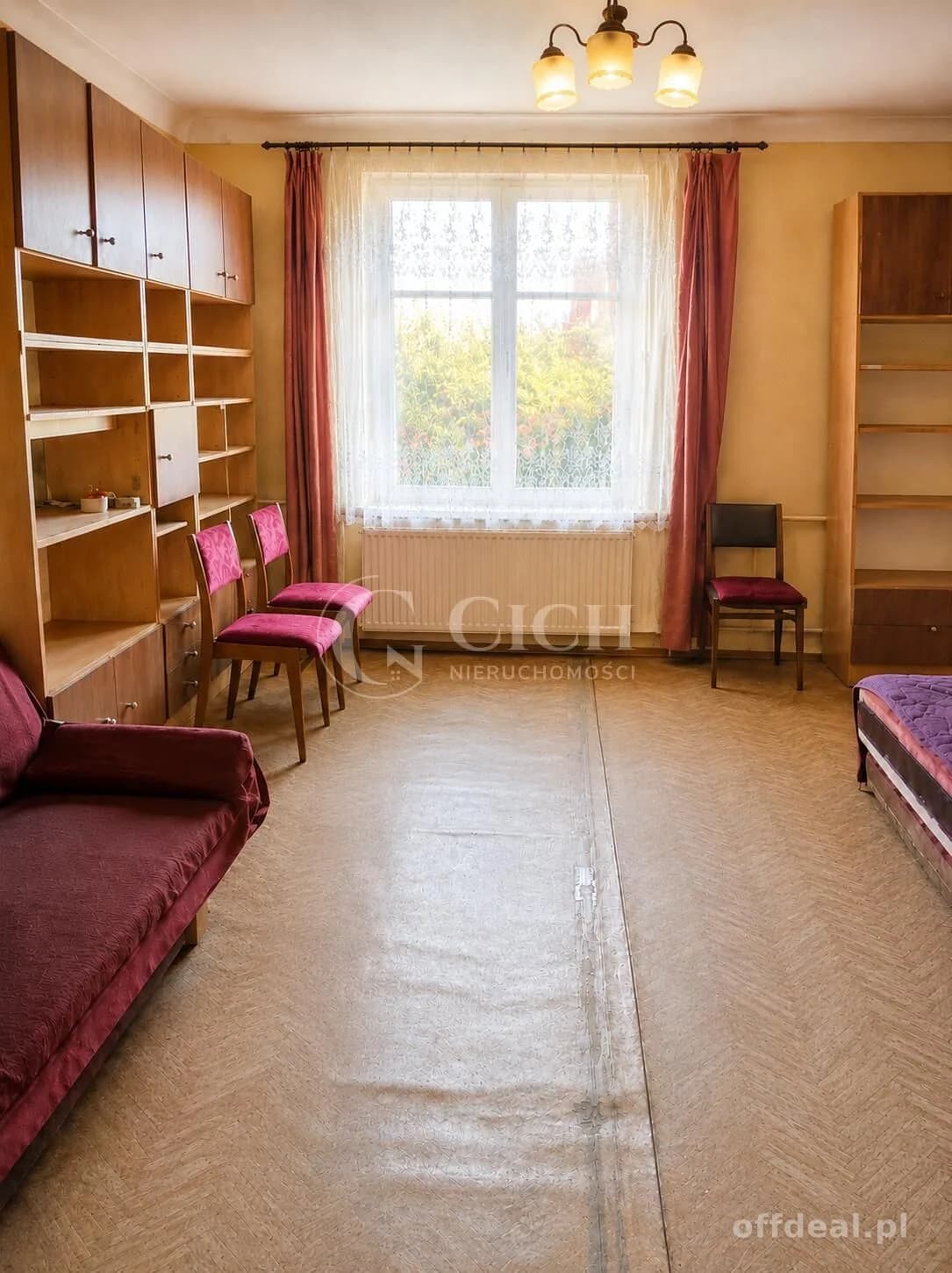 Dom z potencjałem inwestycyjnym | Przasnysz | 198,42 m² | Dwa wjazdy
