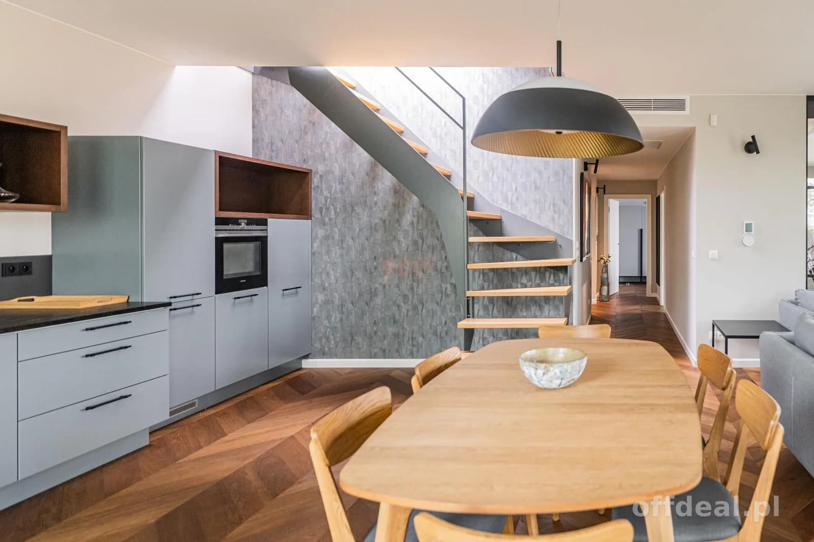 3-Zimmer Wohnung zur Miete in Wrocław, Śródmieście, Nadodrze | 118 m²