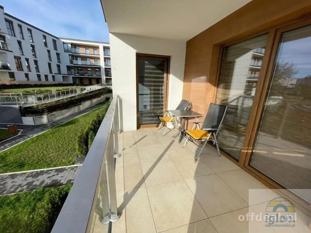 Apartament 2-pokoje, garderoba + garaż w centrum
