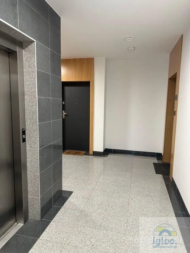 Apartament 2-pokoje, garderoba + garaż w centrum