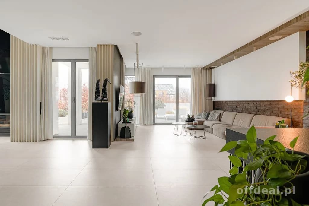 Zdjęcie 4: Dom, 4 pokoje, 296 m², Cieśle