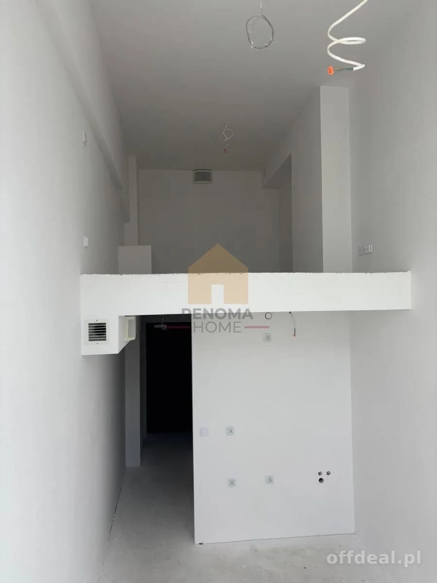 Loft z antresolą | pod wynajem | Hydral