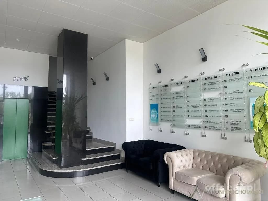 Nowoczesny lokal biurowy z balkonem | Legnicka 52