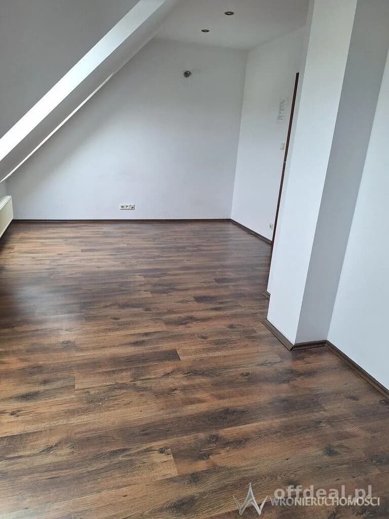 Nowoczesny lokal biurowy z balkonem | Legnicka 52