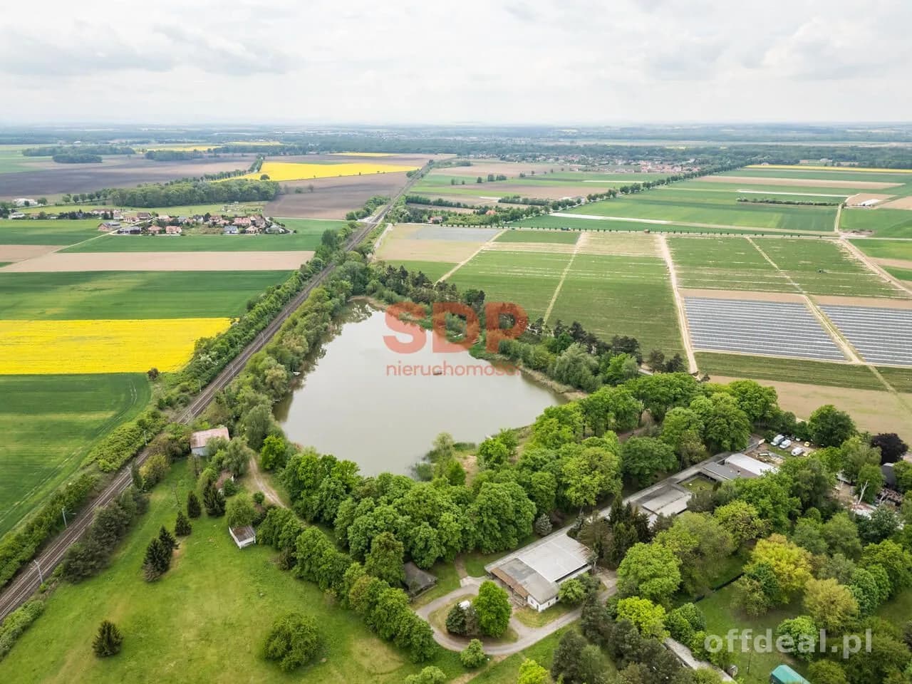 Działka rekreacyjna, nad wodą, tuż pod Wrocławiem