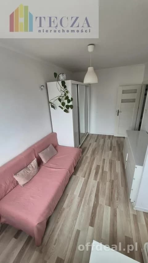 3pok. oddzielne,50m2,balkon,tuż obok metro NATOLIN