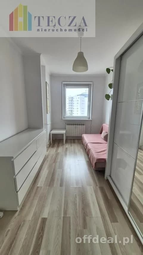 3pok. oddzielne,50m2,balkon,tuż obok metro NATOLIN