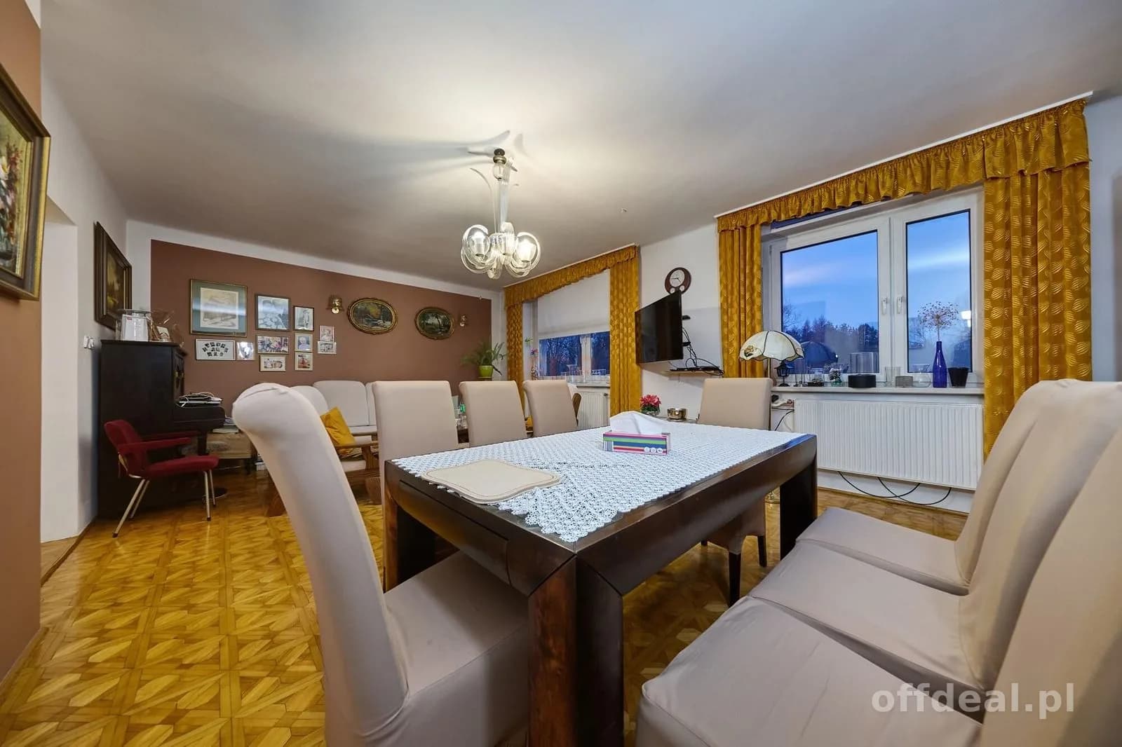 Bliźniak 220 m² + 2000 m² działki z oczkiem wodnym – Katowice Ochojec