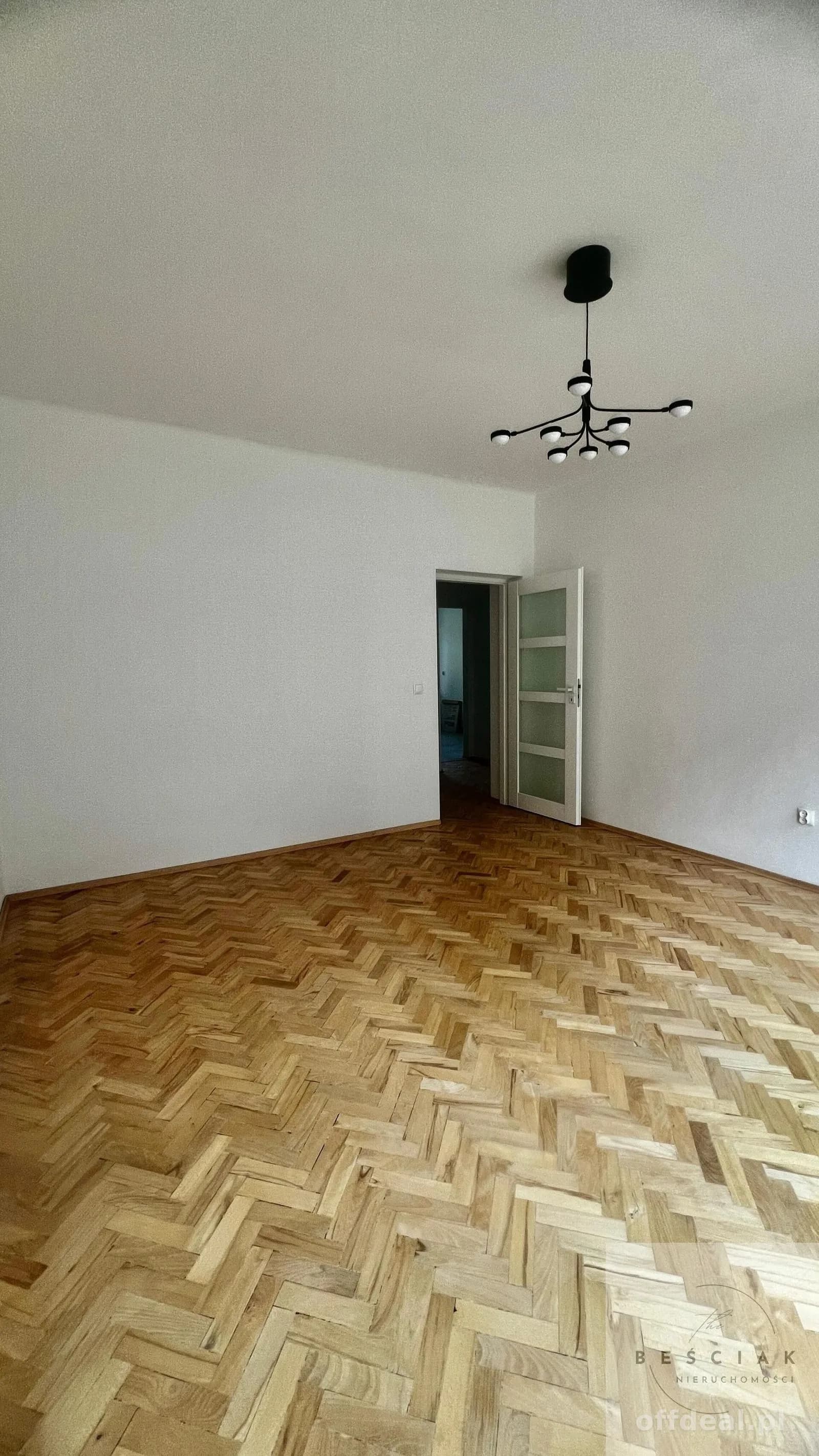Mieszkanie 51 m², na parterze w spokojnej i zielonej częścI Tarnów-Mościcie