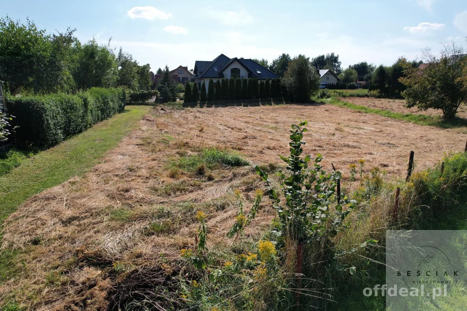 terrain à vendre à Tarnów | 1 831 m²
