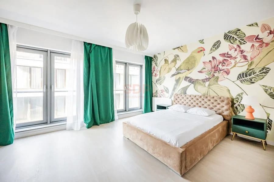 Mieszkanie w apartamentowcu 200 metrów od Płyty Rynku