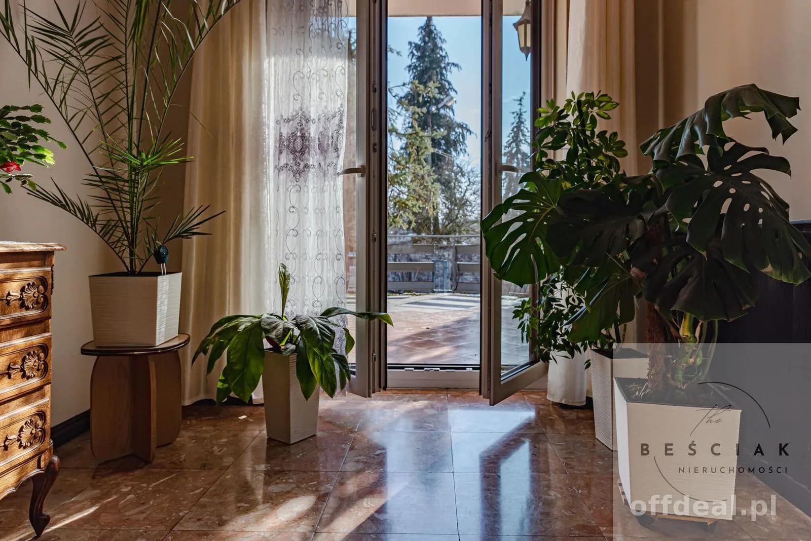 maison à vendre à Tarnów | 12 pièces | 600 m²