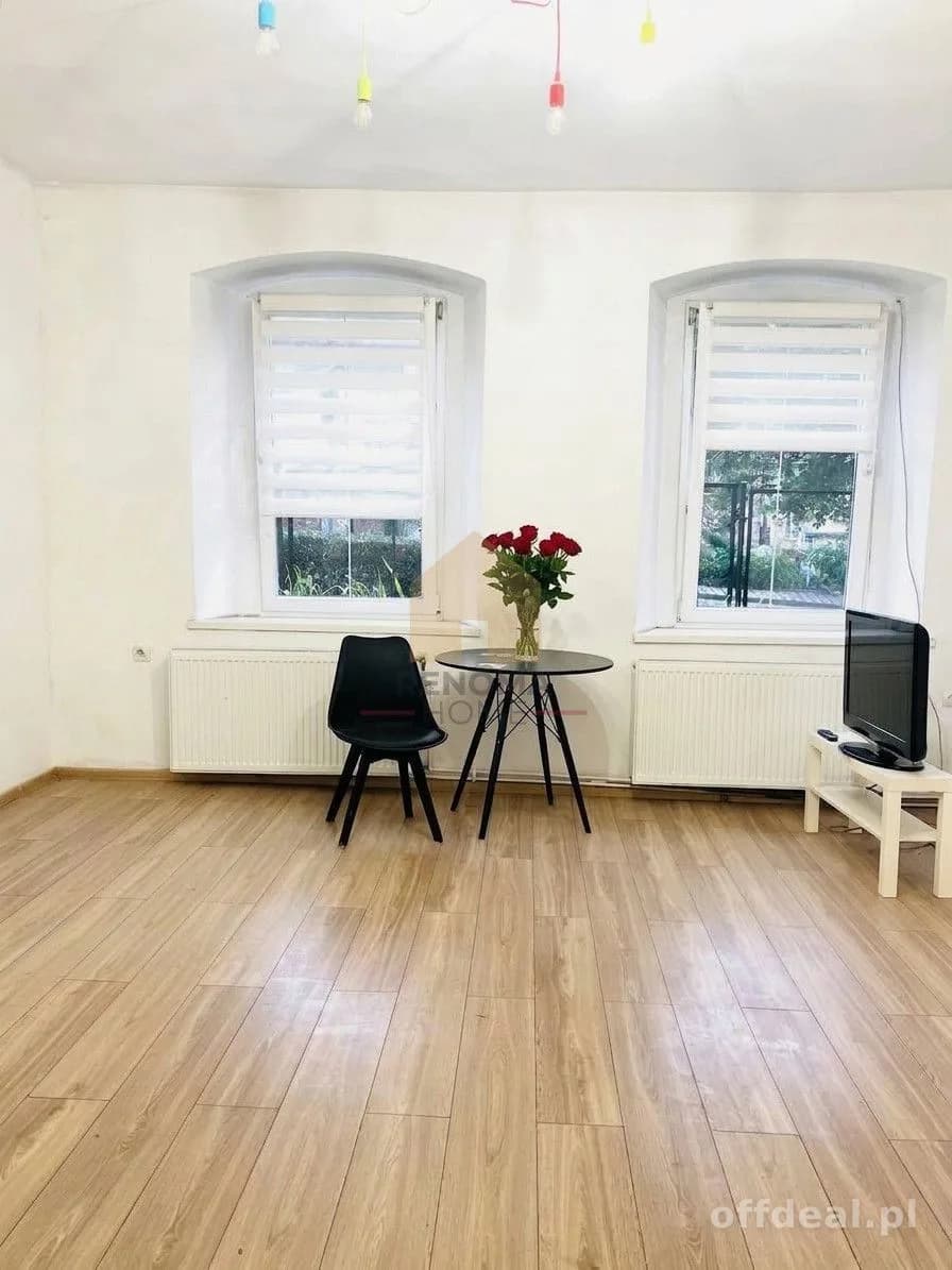 Zdjęcie 1: Mieszkanie, 2 pokoje, 74 m², Świebodzice