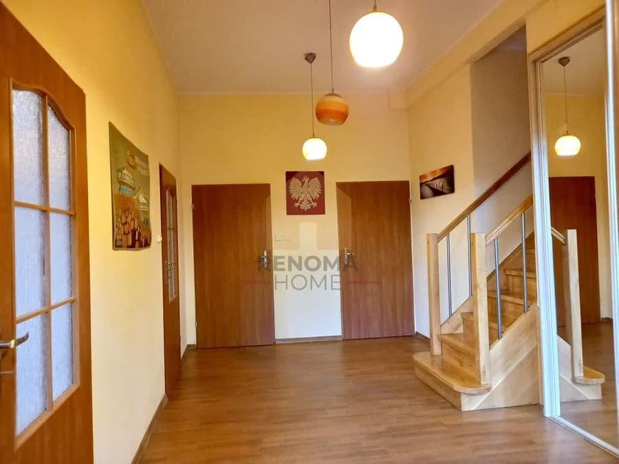 5-room commercial property for sale in Świdnica | 73.9 m²