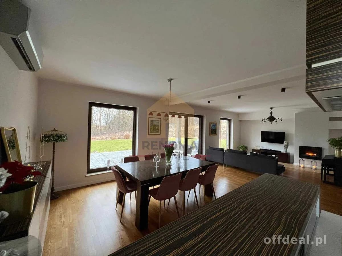 maison à vendre à Kłodzko | 4 pièces | 321 m²