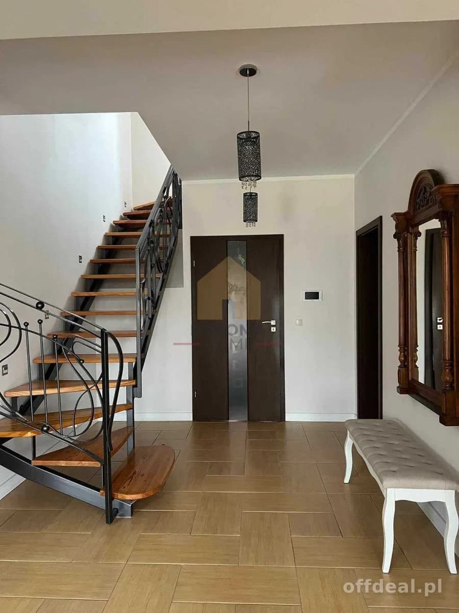 maison à vendre à Kłodzko | 4 pièces | 321 m²