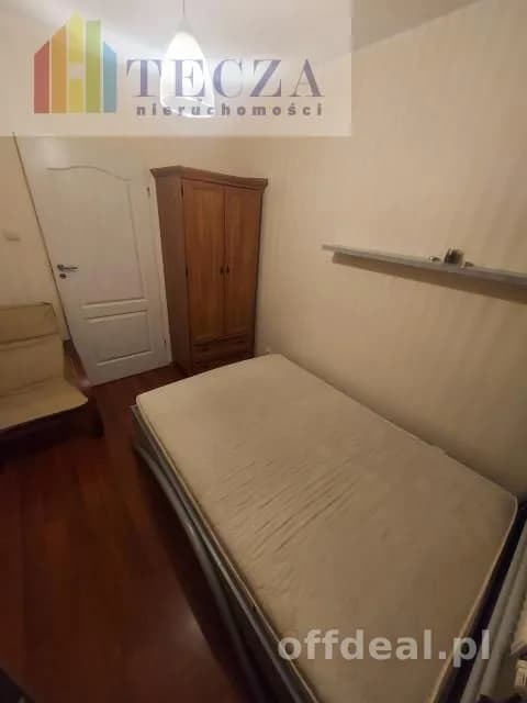 2pok oddz. 50m2,os.zamkn,2xparking,balkon,komórka lokatorska