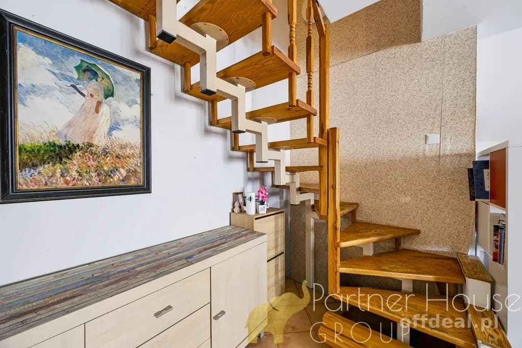 84,4 m² | Dwupoziomowe | Balkon | 3 pokoje + gabinet