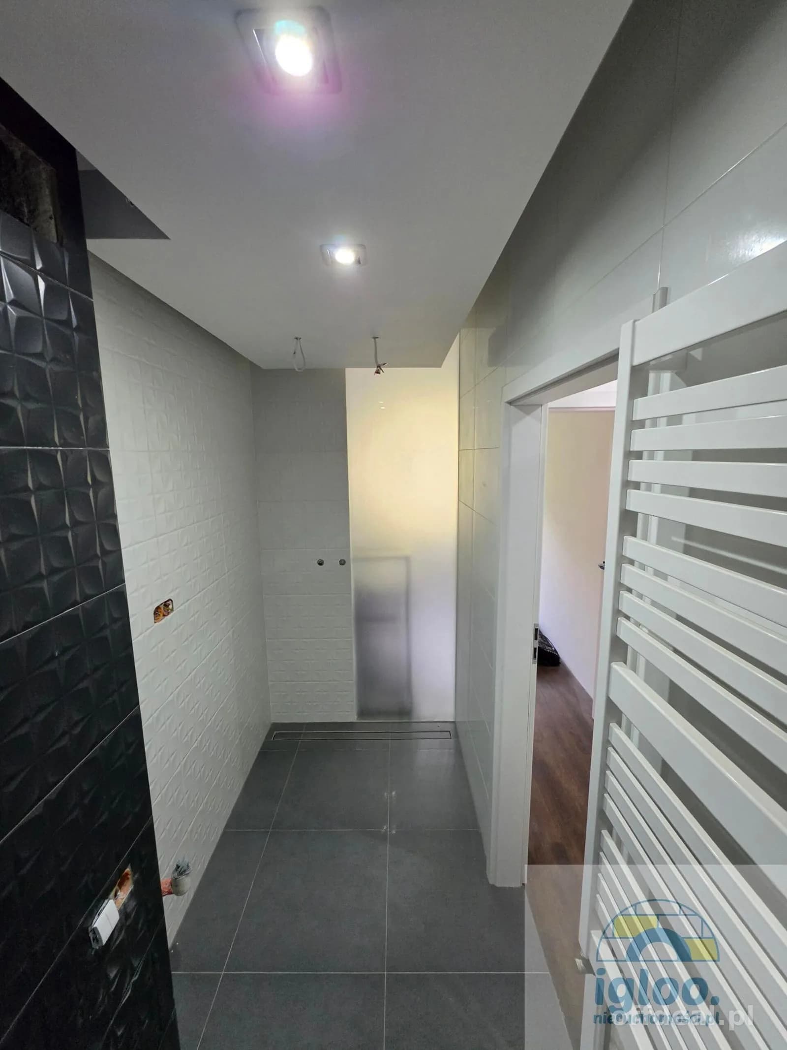 Apartament do wykończenia - Centrum - Kielce
