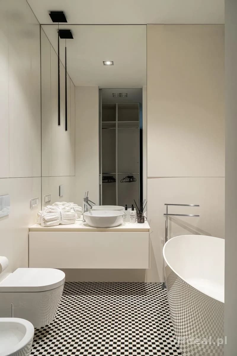 3-Zimmer Wohnung zur Miete in Wrocław, Śródmieście, Nadodrze | 90 m²