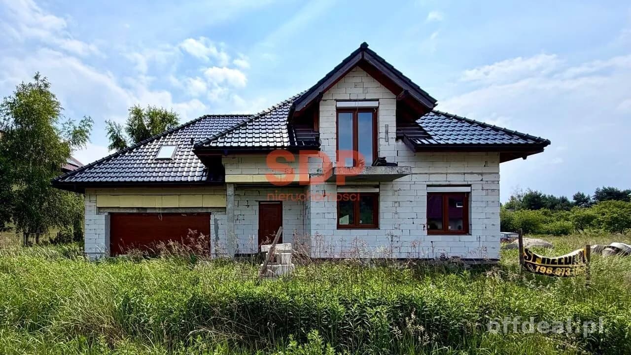 Wolnostojący dom 218m2 na działce 1000m2