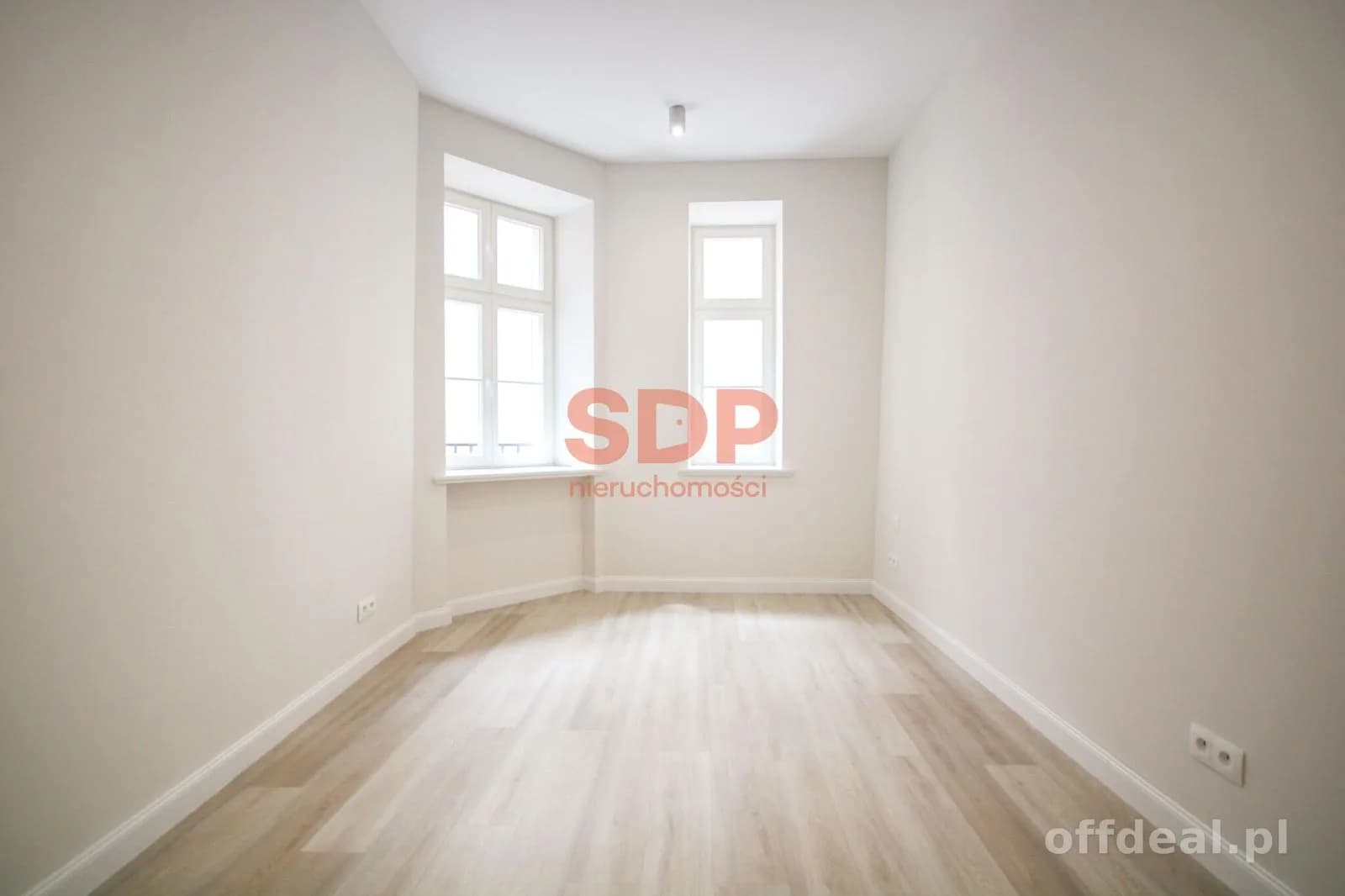 Dwupokojowe mieszkanie w centrum Katowic | Warszawska 35 | Śródmieście | ENG