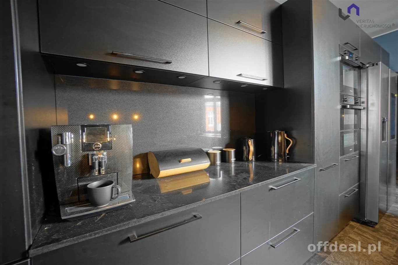 200m2 SAUNA, KOMINEK, KLIMATYZYACJA, VIP!! CENTRUM