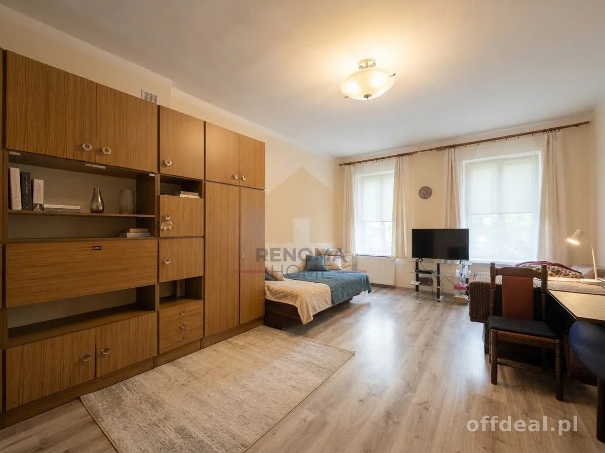 Duże 3 pokojowe mieszkanie 82m2 z potencjałem