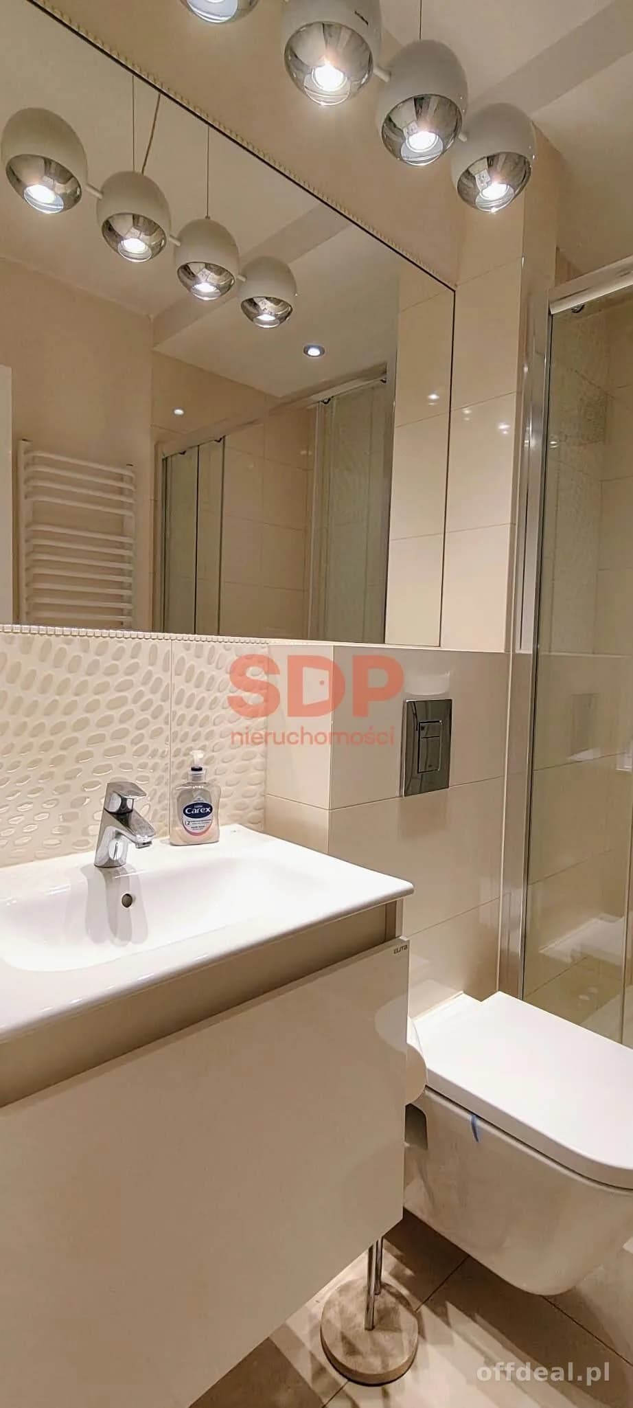 Duża kawalerka w apartamentowcu / cicha ulica/ Wyścigowa/ Krzyki