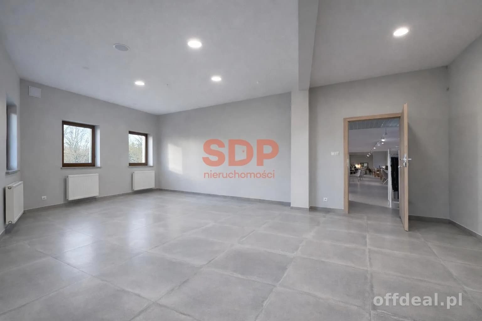 bien commercial à louer à Świdnica | 260 m²